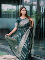 🌸 **প্রিমিয়াম কাঞ্চি কাতান শাড়ি** 🌸