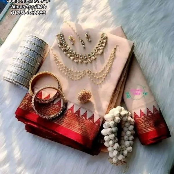 ✨🌸 শাড়ির সাথে সাজ হোক আরও পরিপূর্ণ! 🌸✨